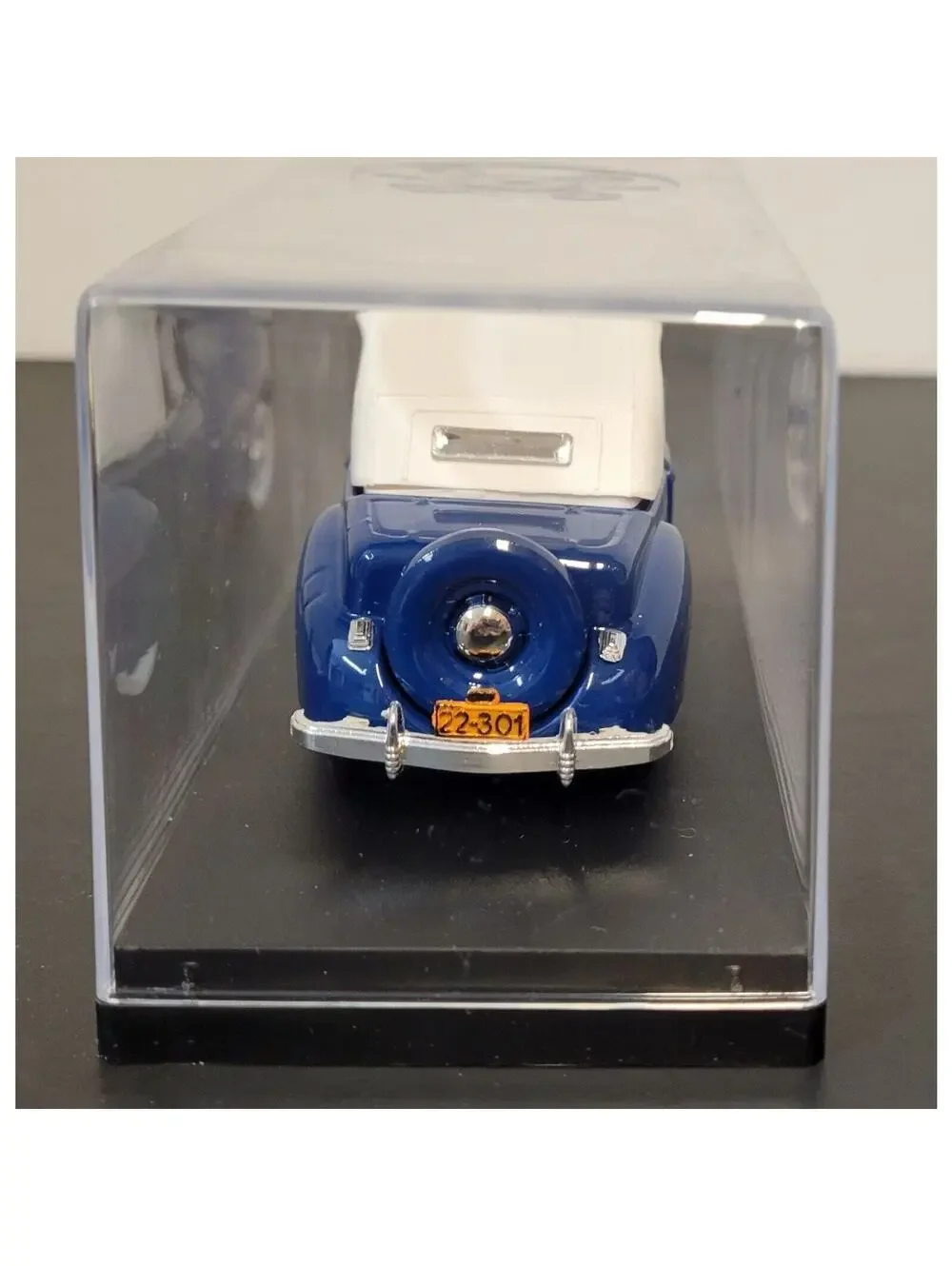 Rio #43 Blue 1941 Lincoln Continental Cabriolet Scale 1:43 w/Case & Box